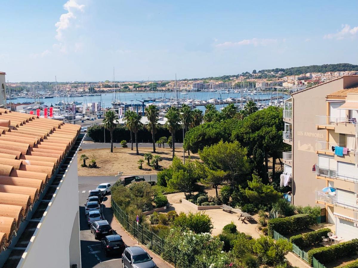 Grand Appartement Proche Port Et Plages, 6 A 8 Pers, 3 Chambres, Climatise آجد المظهر الخارجي الصورة